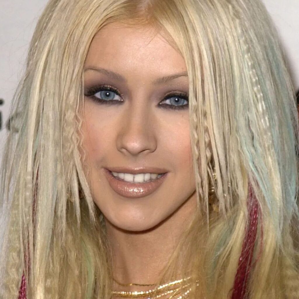 Christina Aguilera, 2000s