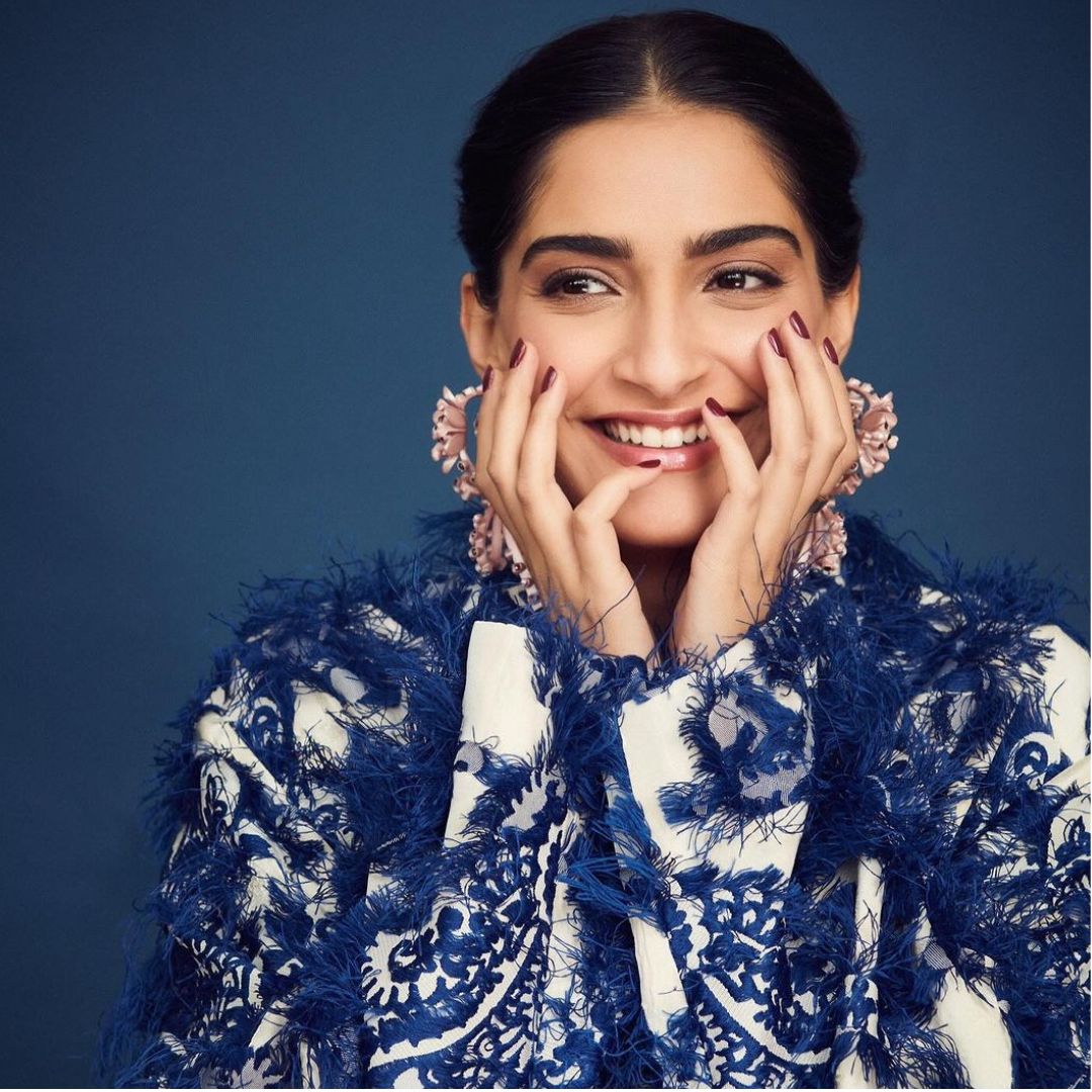 Read more about the article Sonam Kapoor Ahuja: “Earlier, I Would Suffer for Fashion. Now, I Prioritise Comfort”