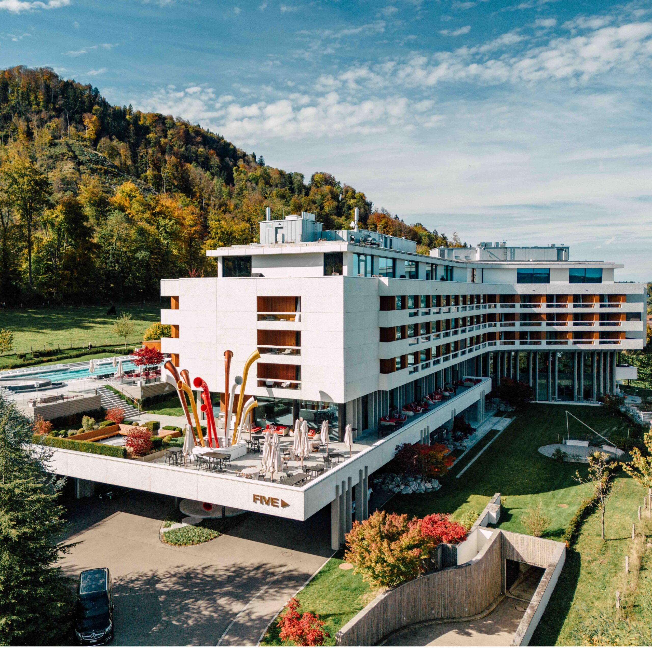 Read more about the article Zurich FIVE in Switzerland is the Celebrity Resort You Need to Visit